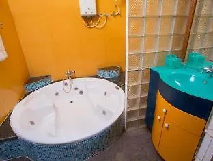 Vrindavan Retreat Hotel Kochi